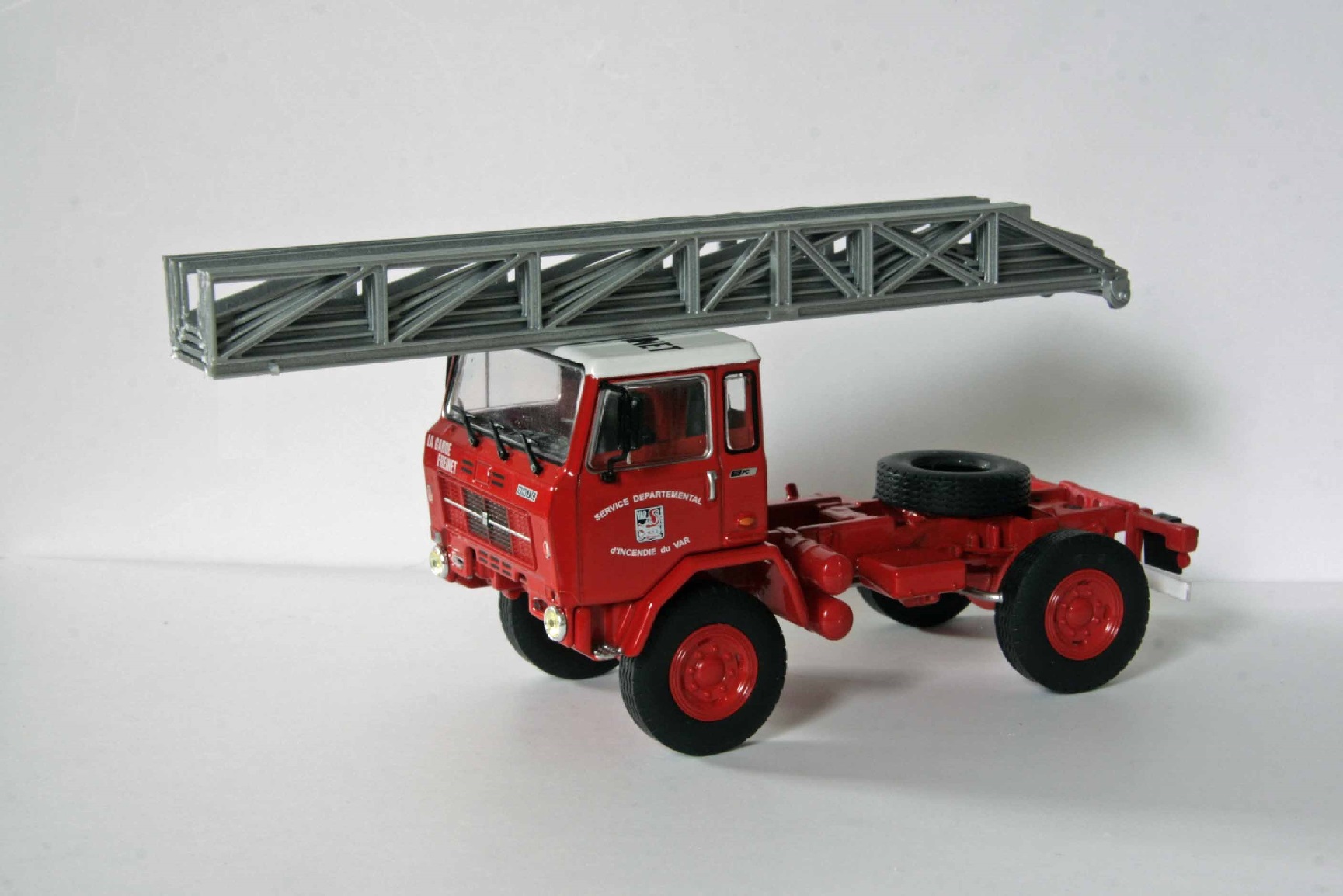 EPSA 18 75PC (4).jpg