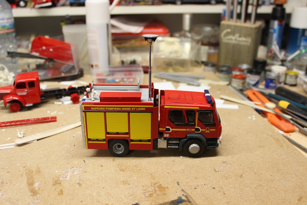 porte échelles et canon 005.JPG