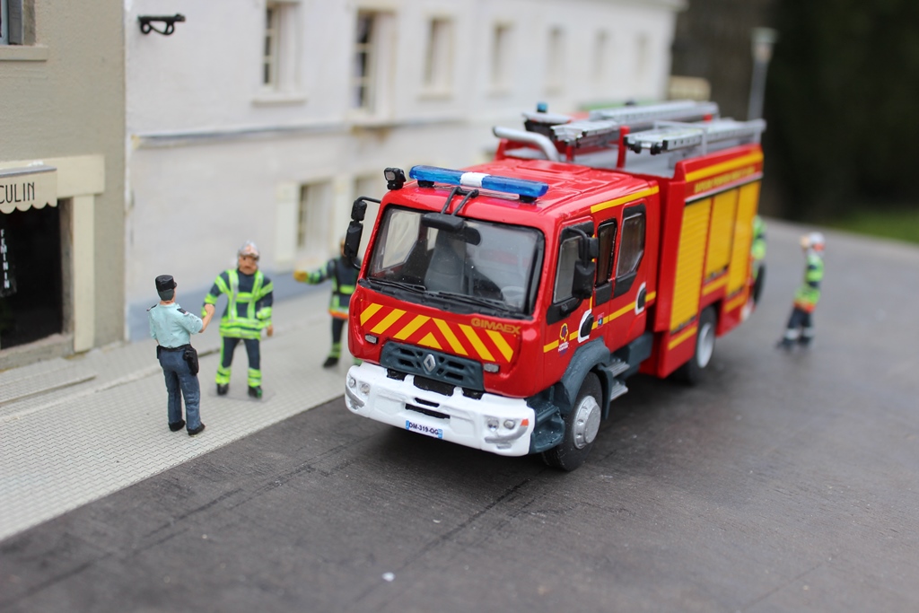 fiches 001r.jpg