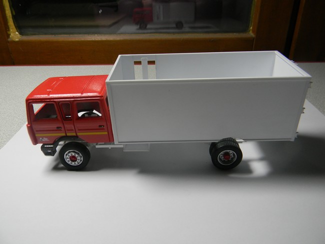 FSD- Pose à blanc caisse sur châssis 001.jpg