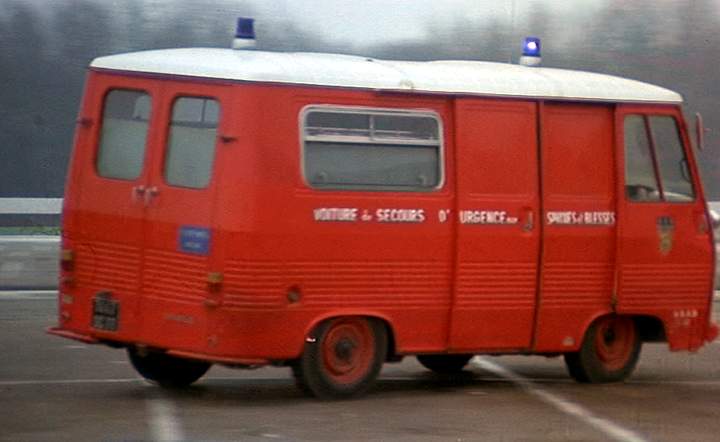 peugeotj7gxg9.4139.jpg