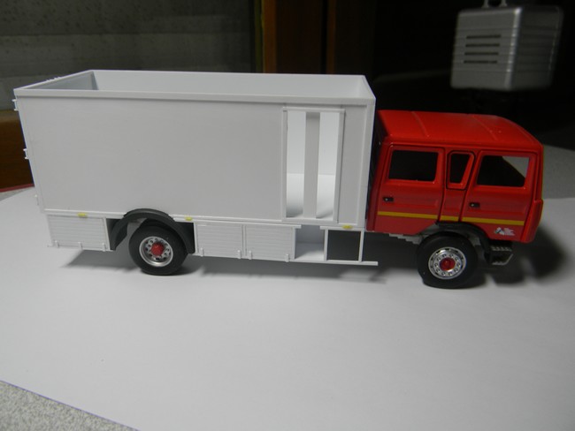 FSD- Pose à blanc coffres avec caisse cabine 004.jpg