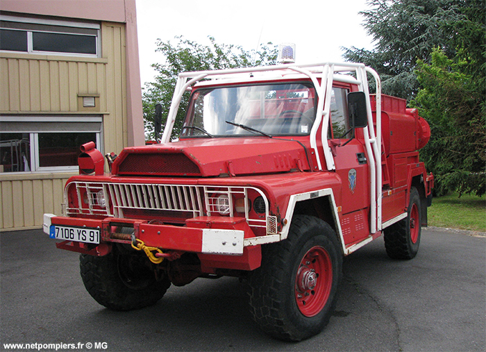230612av91.jpg