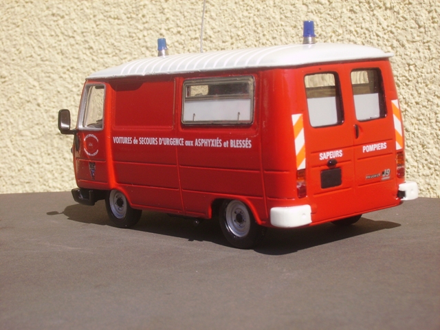 J9 a.JPG