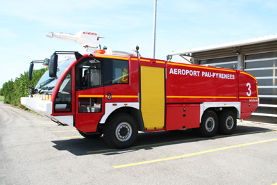 64 Pau aéroport S3X VIM Sides A.jpg