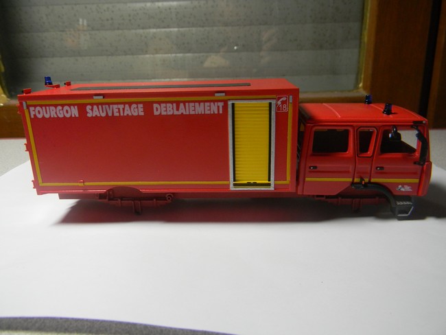 FSD- Montage à blanc cabine et caisse 002.jpg