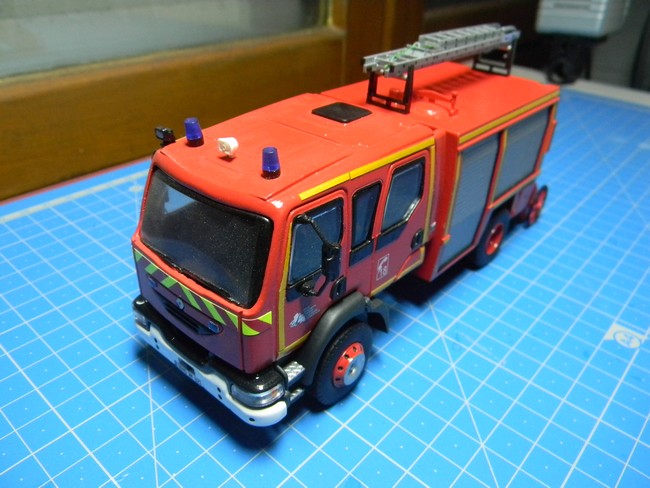 FPT- Pose à blanc caisse avec cabine 002.jpg