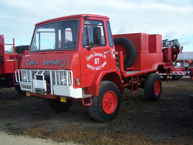 100_0884r.jpg