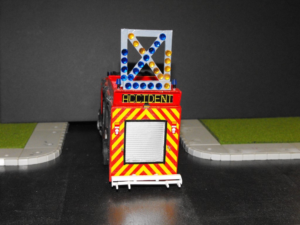 mini 018.jpg