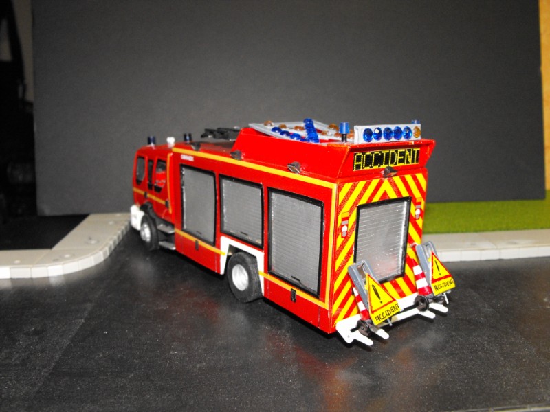mini 038.jpg