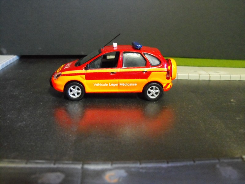 mini 030.jpg
