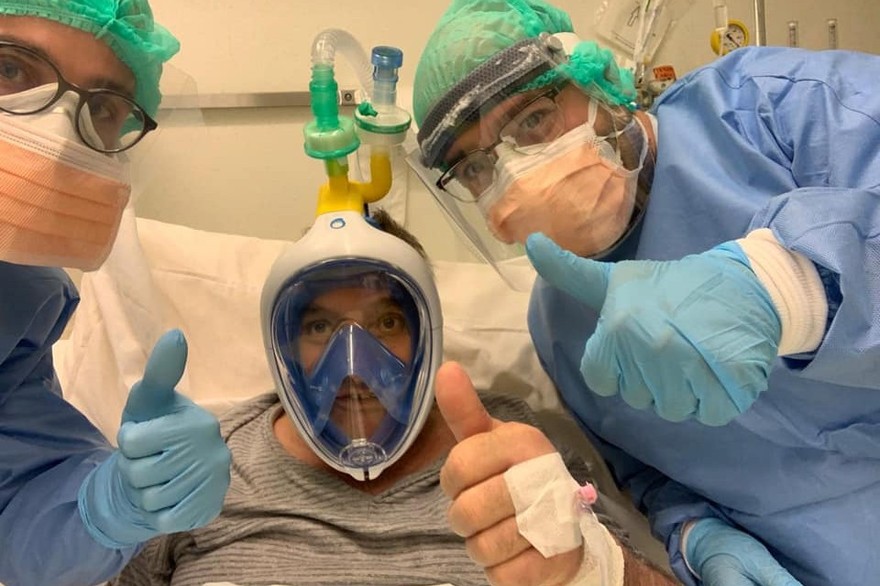 7800338414_des-hopitaux-italiens-ont-transforme-des-masques-decathlon-en-respirateurs-artificiels-pour-faire-face-a-l-afflux-de-malades-du-covid-19.jpg