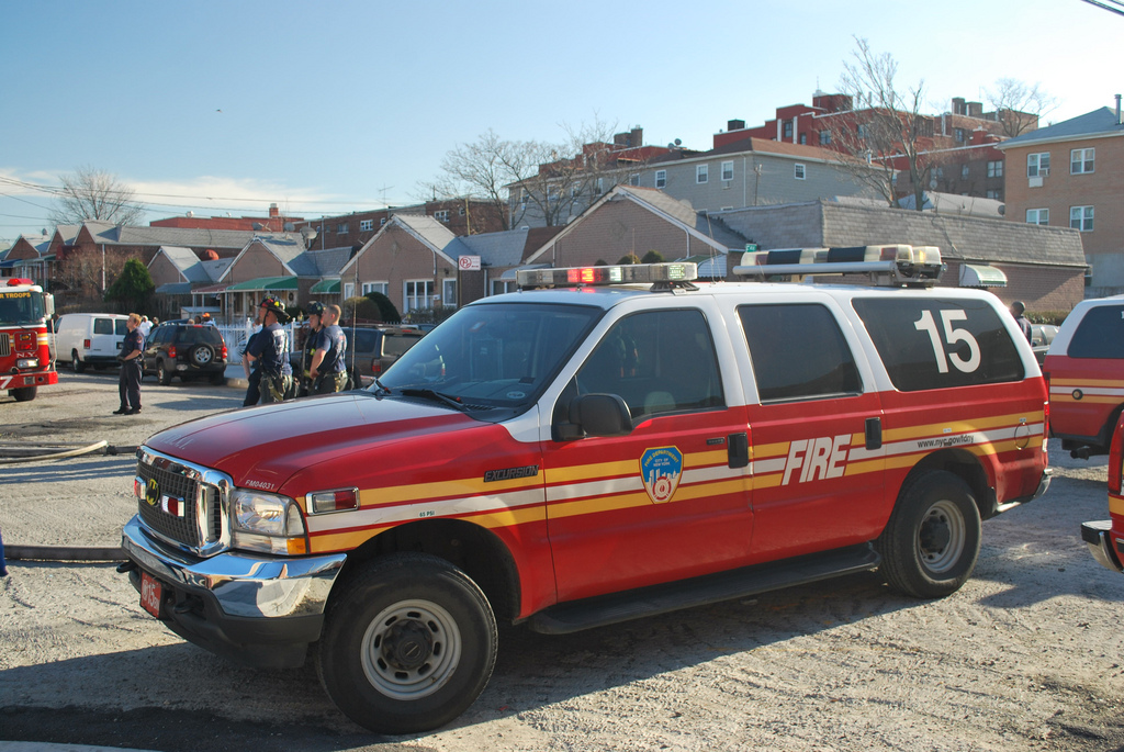 Battalion chief 15, FDNY.jpg