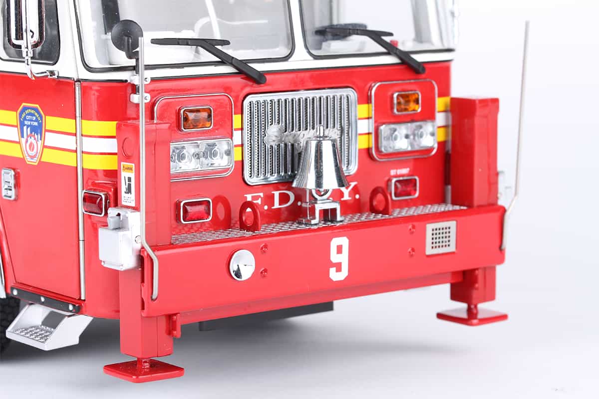 Firetruck-Ladder-9-Studio-24-05-21-218.jpg