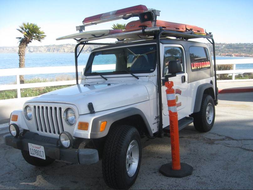 San Diego Jeep Lifeguard (5).jpg