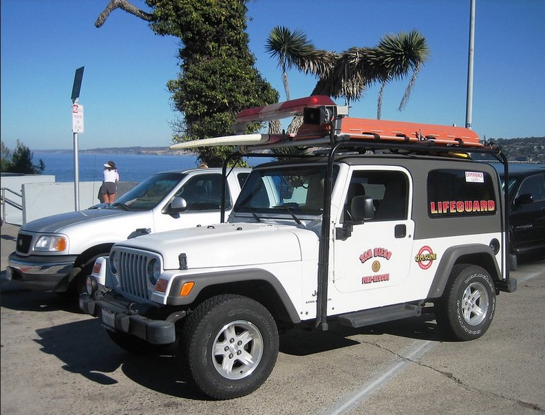 San Diego Jeep Lifeguard (1).jpg