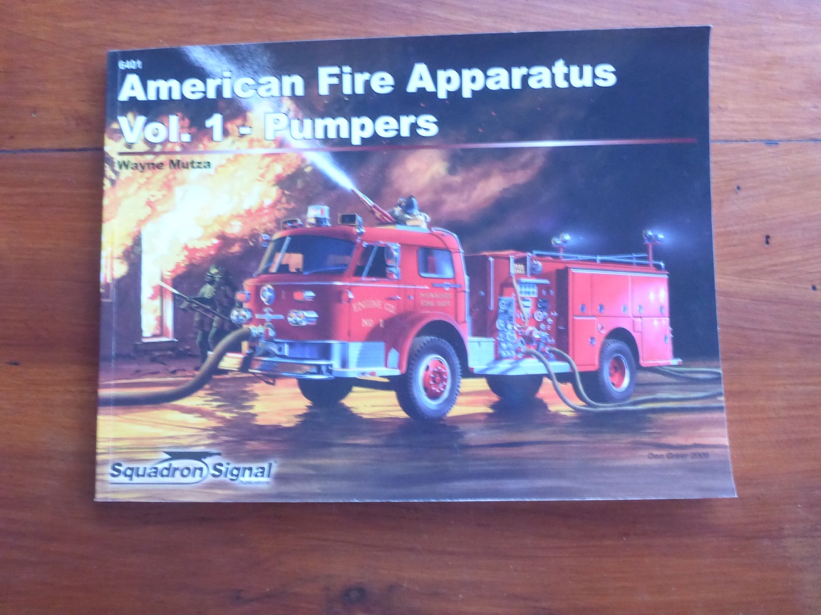 4 American Fire Apparatus Pumper Vol 1.JPG