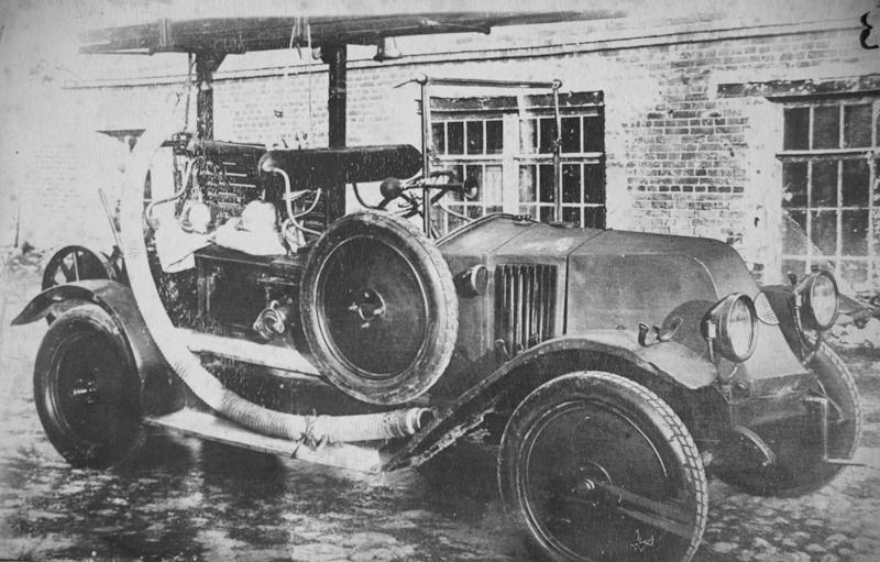 RENAULT KZ Russe.jpg