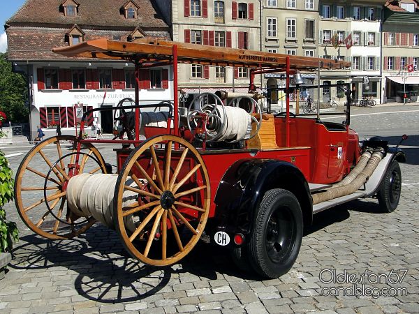 CITROËN C4 Suisse pomp a_opt.jpg